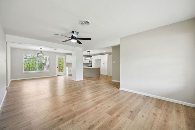 1006 N Grant Drive, Sherman, TX 75092