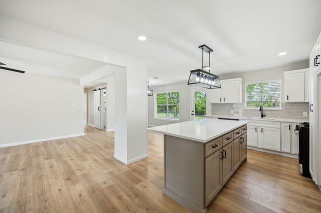 1006 N Grant Drive, Sherman, TX 75092