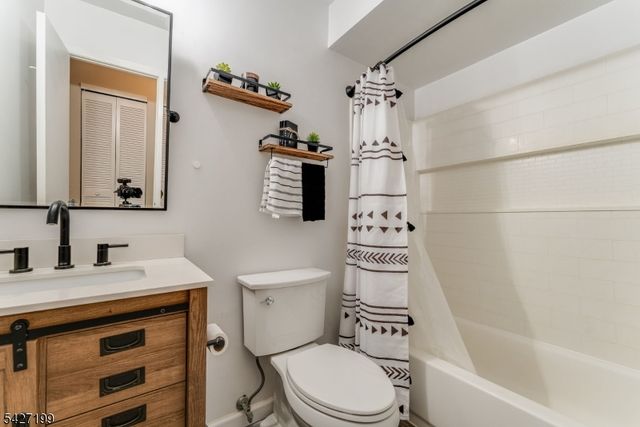 3 N Slope, Union Twp., NJ 08809