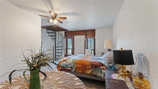 15743 Easterling Road, Pea Ridge, AR 72751