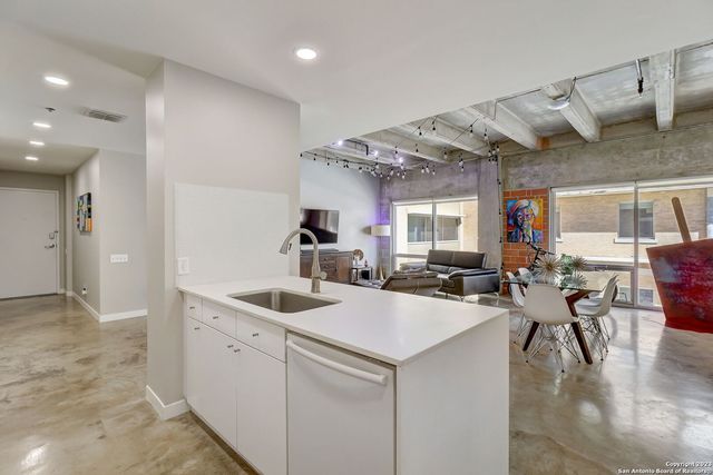 1115 S Alamo St Unit 2307, San Antonio, TX 78210