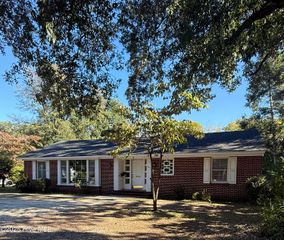 401 Marlboro Street, Hamlet, NC 28345