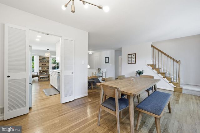 2111 STATUTE LN, Vienna, VA 22181