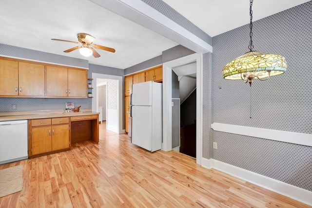124 Westmoreland Ave, Longmeadow, MA 01106
