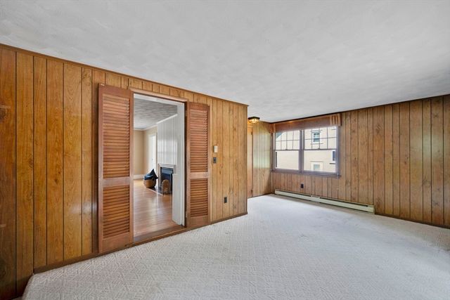 124 Westmoreland Ave, Longmeadow, MA 01106