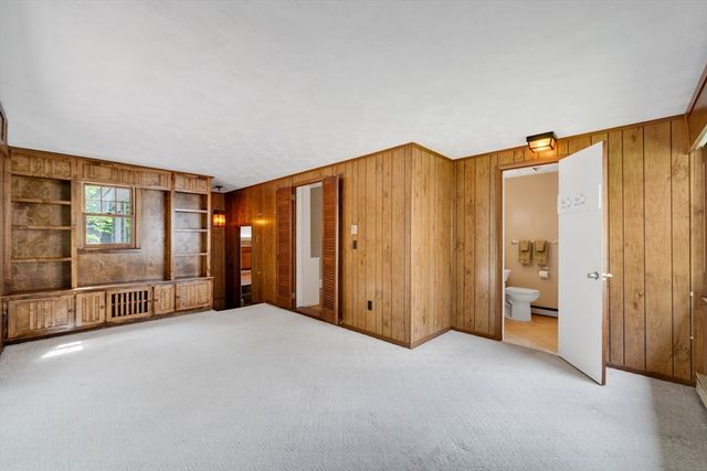 124 Westmoreland Ave, Longmeadow, MA 01106