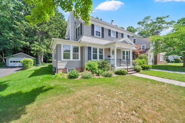 124 Westmoreland Ave, Longmeadow, MA 01106