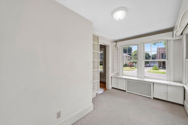 124 Westmoreland Ave, Longmeadow, MA 01106