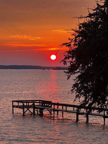 1518 Scott Lake Road, Summerton, SC 29148