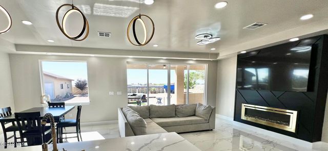 15048 RANCHO DEL SUR Drive, El Paso, TX 79938