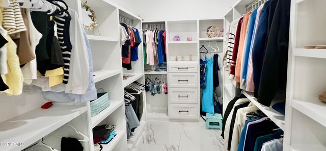 15048 RANCHO DEL SUR Drive, El Paso, TX 79938