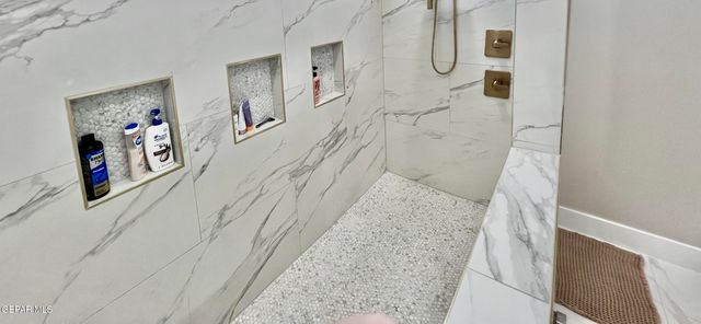 15048 RANCHO DEL SUR Drive, El Paso, TX 79938