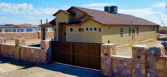 15048 RANCHO DEL SUR Drive, El Paso, TX 79938