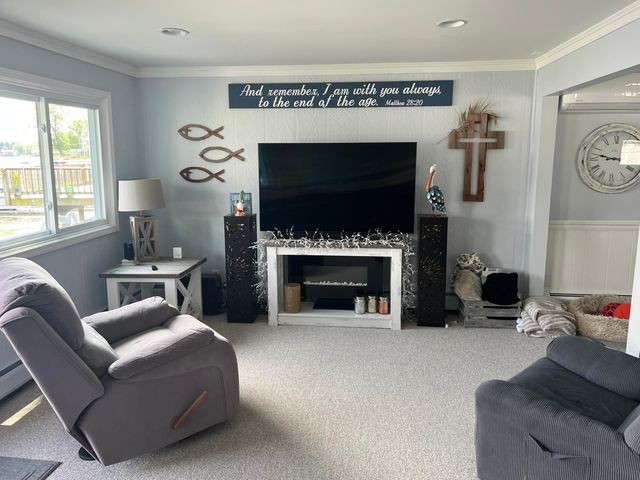 1210 N Eagle Lake Drive, Kalamazoo, MI 49009
