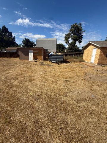 4736 Carlson Way, Salida, CA 95368