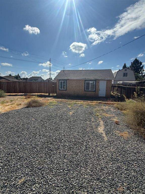 4736 Carlson Way, Salida, CA 95368