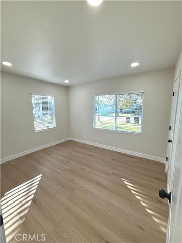 1207 S Van Ness, Santa Ana, CA 92707