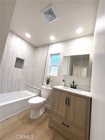 1207 S Van Ness, Santa Ana, CA 92707