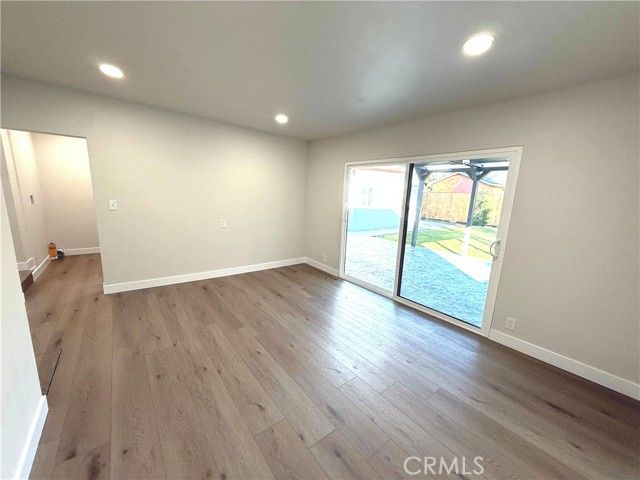 1207 S Van Ness, Santa Ana, CA 92707