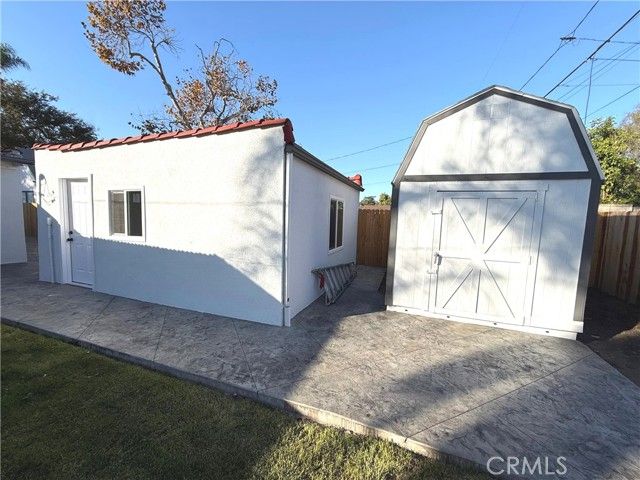 1207 S Van Ness, Santa Ana, CA 92707