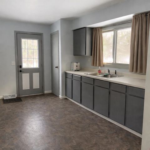 77 W Mason Road, Twining, MI 48766