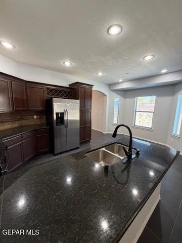 14572 Christian Castle Avenue, El Paso, TX 79938