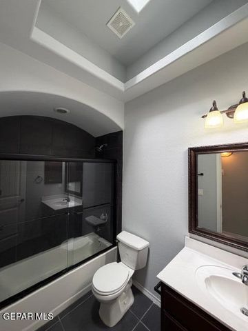 14572 Christian Castle Avenue, El Paso, TX 79938