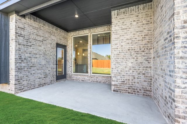 1284 Emily Drive, Trenton, TX 75490