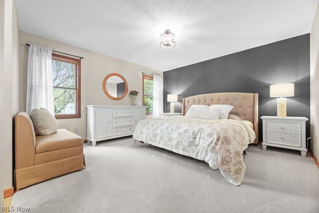 392 Maplewood Drive, Alliance, OH 44601