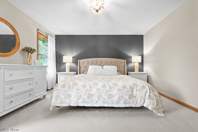 392 Maplewood Drive, Alliance, OH 44601