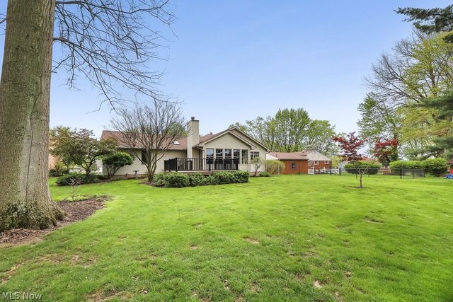 392 Maplewood Drive, Alliance, OH 44601
