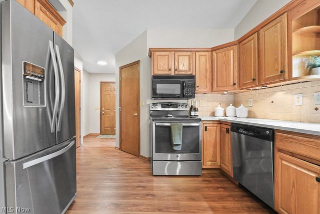 392 Maplewood Drive, Alliance, OH 44601