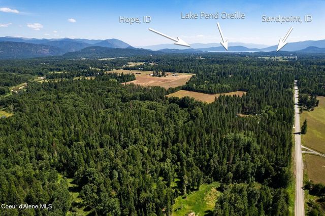 1521 Selkirk Rd, Sandpoint, ID 83864