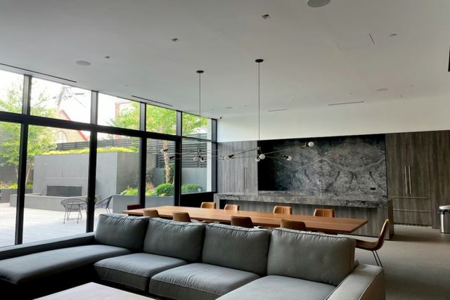 2121 31st St Apt 3H, New York City, NY 11105