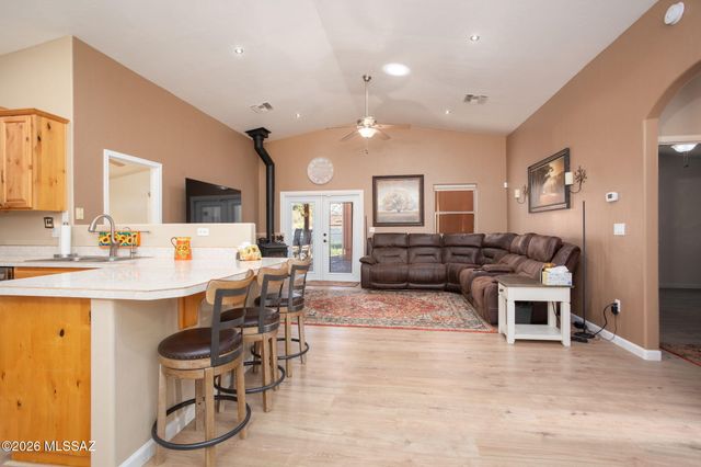 2310 W Calle Grato, Oracle, AZ 85623