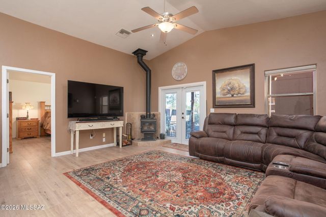 2310 W Calle Grato, Oracle, AZ 85623