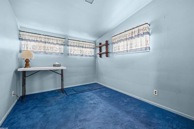 21301 Briarcliff Street, St Clair Shores, MI 48082