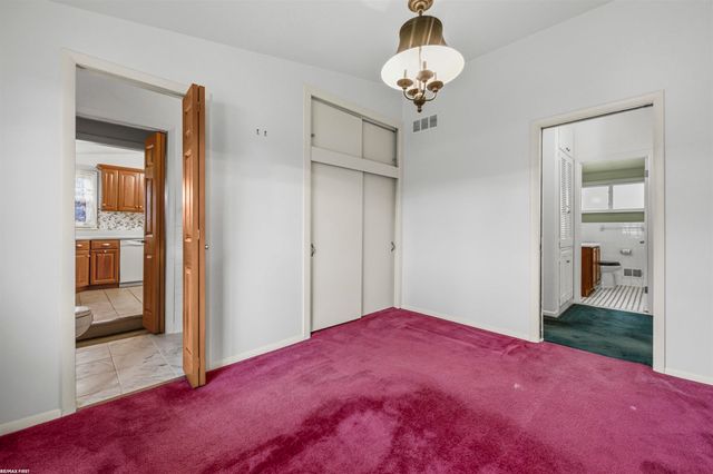 21301 Briarcliff Street, St Clair Shores, MI 48082