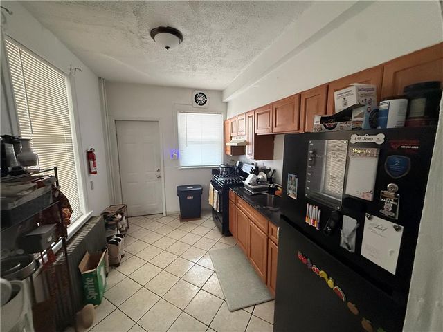 132 North College Street, Allentown City, PA 18102