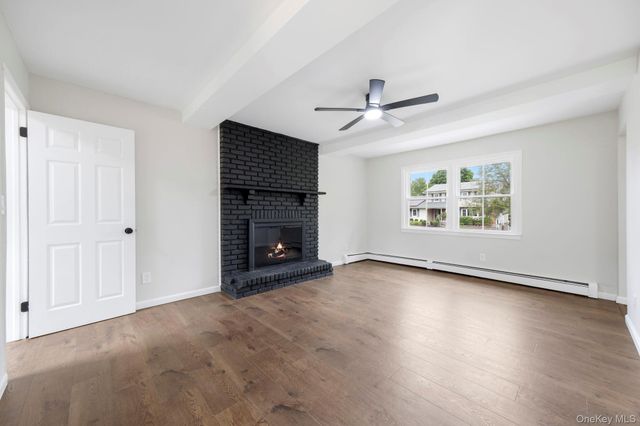 4 Sturr Lane, Florida, NY 10921