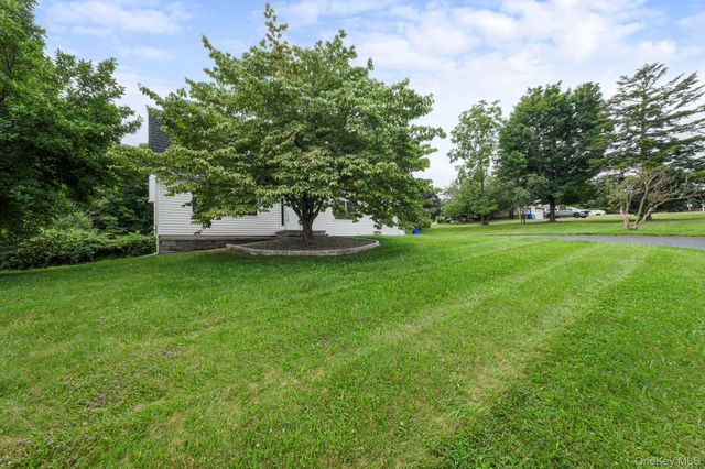 4 Sturr Lane, Florida, NY 10921