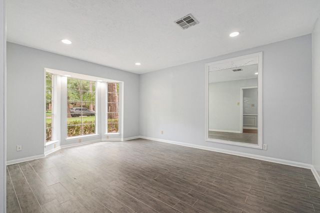 6307 Bayonne Drive, Spring, TX 77389