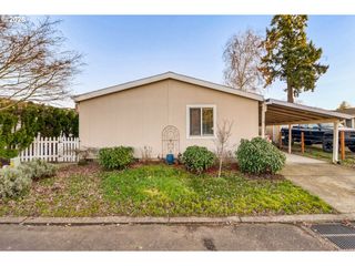 1111 Se 3RD Ave 15, Canby, OR 97013