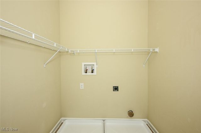 3784 Firethorn Drive, Aurora, OH 44202