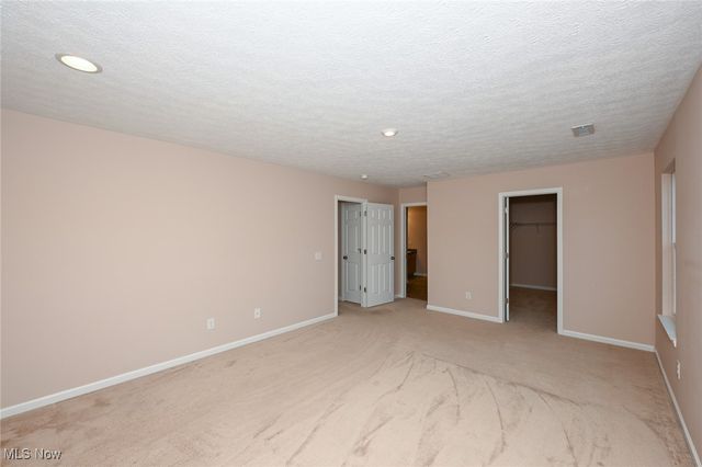 3784 Firethorn Drive, Aurora, OH 44202