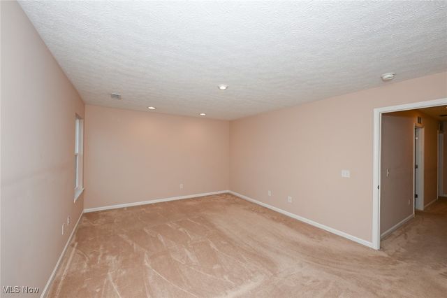 3784 Firethorn Drive, Aurora, OH 44202