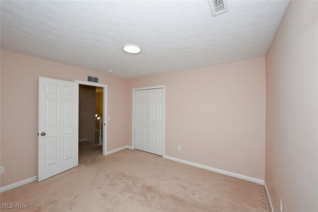 3784 Firethorn Drive, Aurora, OH 44202