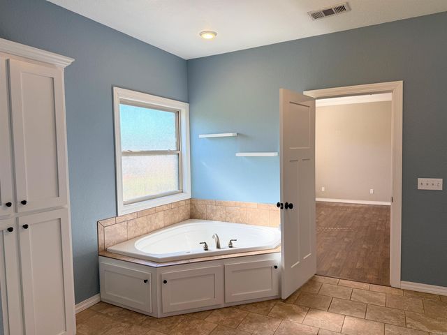 111 Sioux Street, Clarksville, AR 72830