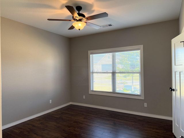 111 Sioux Street, Clarksville, AR 72830