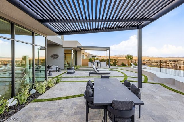 100 Tre Pietre Street, Henderson, NV 89011